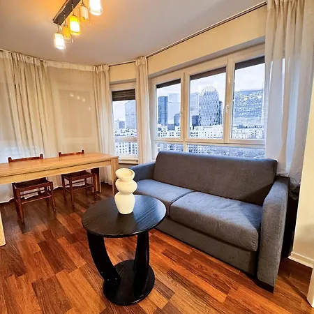 Paris View Direct Access 10 People * 쿠르브부아