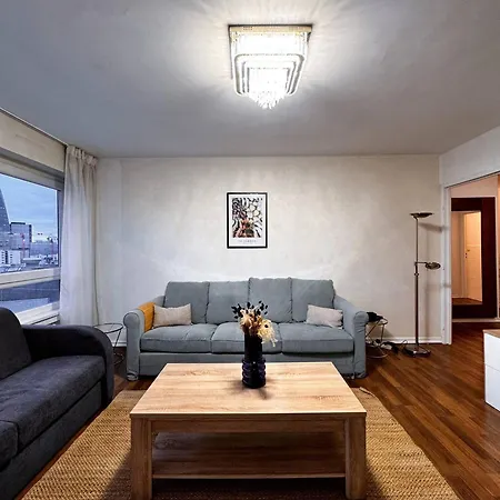 Paris View Direct Access 10 People 아파트 쿠르브부아