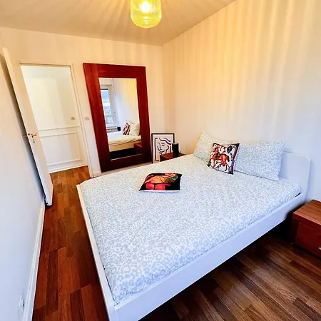 Paris View Direct Access 10 People Apartament Courbevoie