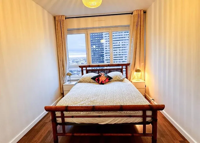 Paris View Direct Access 10 People 아파트 *