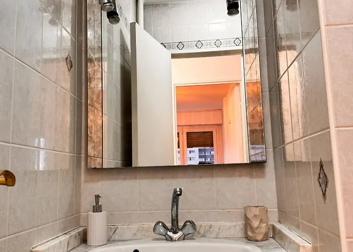 Paris View Direct Access 10 People 아파트 쿠르브부아